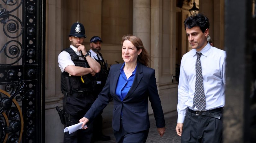 LONDON, ENGLAND - JULY 8: Chancellor of the Exchequer, Rachel Reeves (C), arrives in Downing Street to attend the weekly Cabinet meeting on July 8, 2025 in London, England. (Photo by Dan Kitwood/Getty Images)