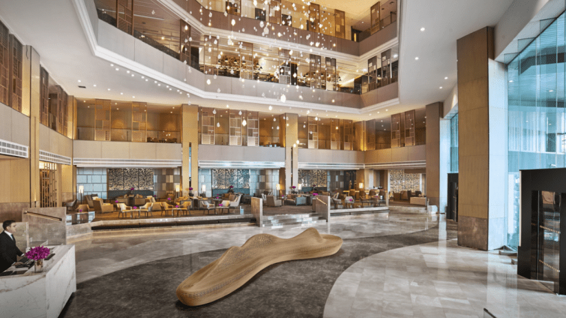 The vast lobby within the Amari Bangkok hotel