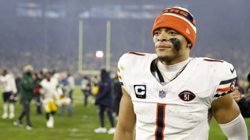 NFL team the Chicago Bears could be valued at &pound;6.5bn after two major shareholders agreed to an equity share of late investor Andrew McKenna.