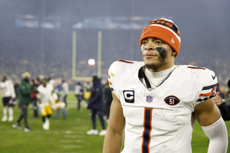 NFL team the Chicago Bears could be valued at &pound;6.5bn after two major shareholders agreed to an equity share of late investor Andrew McKenna.