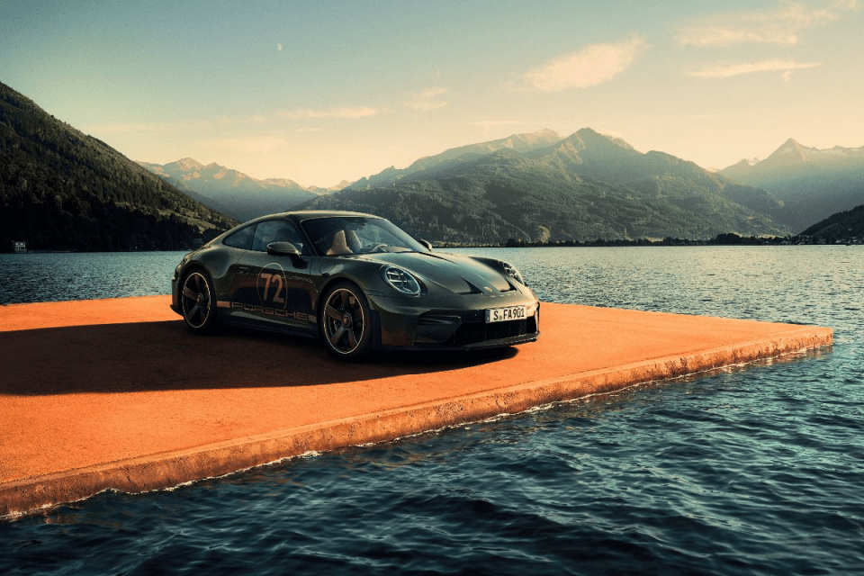 Porsche has revealed a new limited-edition 911 GT3