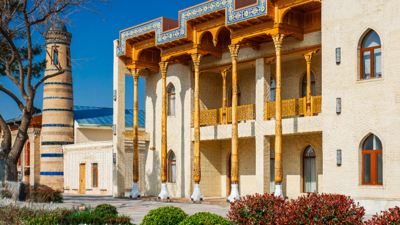 Uzbekistan Silk Road scenery with ancient architecture and bustling marketplace reflecting rich cultural heritage