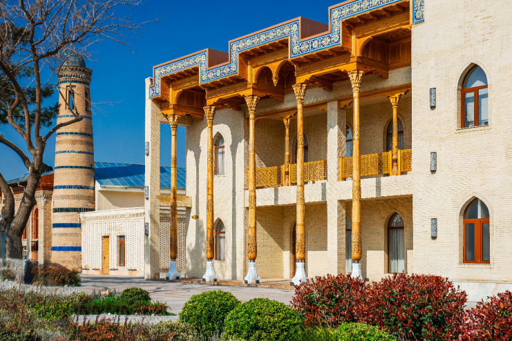 Uzbekistan Silk Road scenery with ancient architecture and bustling marketplace reflecting rich cultural heritage