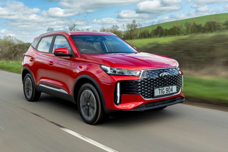 Chery Tiggo 4 electric vehicle showcasing sleek design and innovative features in the Chinese automotive market