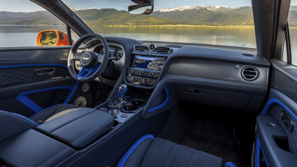 Being a large SUV (an even longer Bentayga EWB is available, although not in Speed guise), the Bentley is very roomy inside, with a practical 484-litre boot.