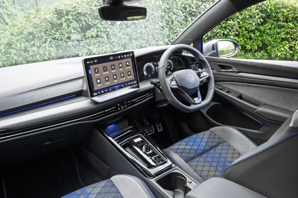 Inside the Volkswagen Golf Mk8.5 R