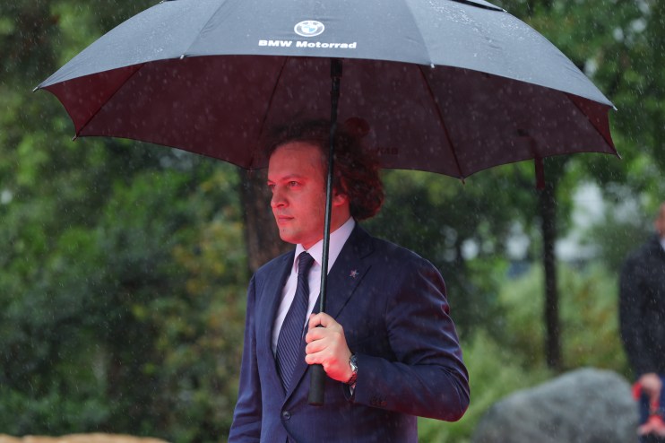 Georgia PM reacts passionately during press conference on Starmers sanction remarks, highlighting diplomatic tensions.