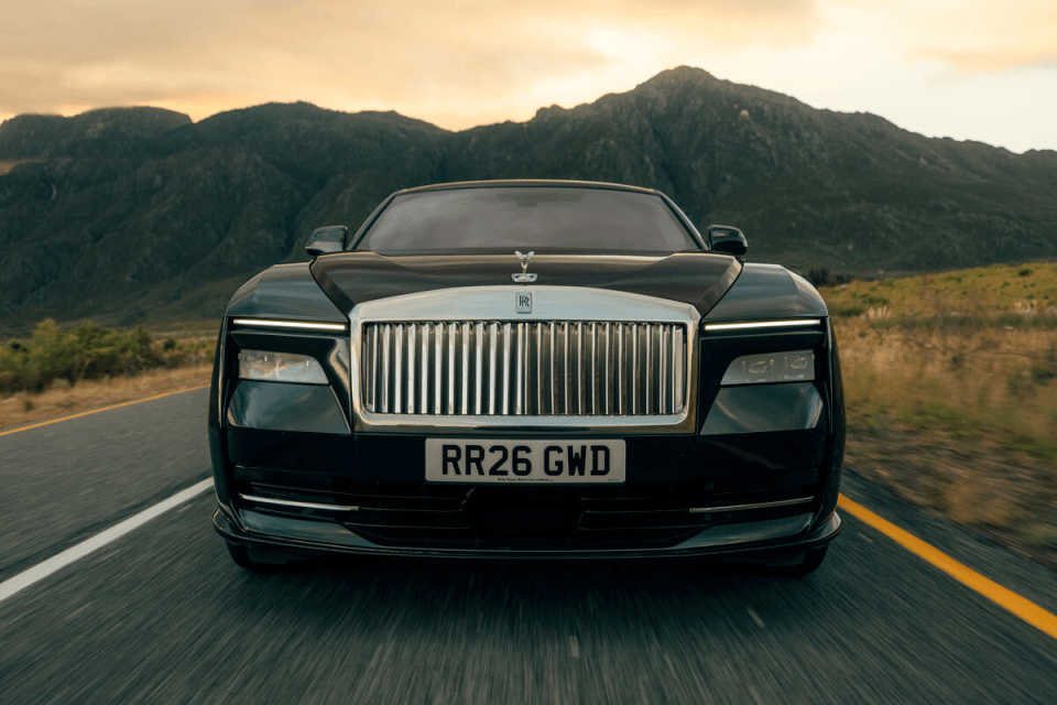 Electric Rolls-Royce Spectre Series II: More power, longer range