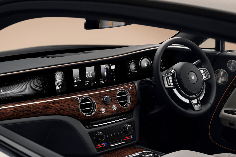 Electric Rolls-Royce Spectre Series II: More power, longer range