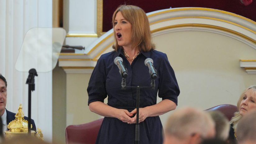 Rachel Reeves delivering a speech at Mansion House, addressing economic policies and future plans in a formal setting.