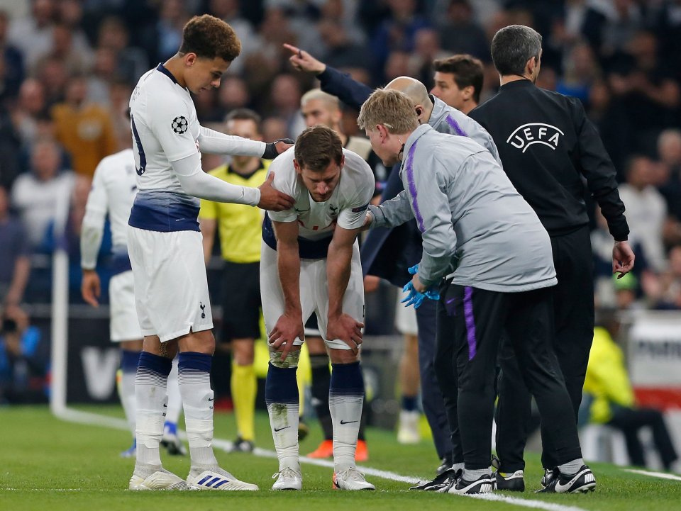 FBL-EUR-C1-TOTTENHAM-AJAX