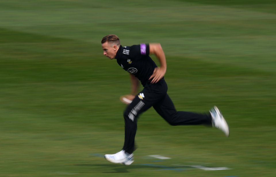 Gloucestershire v Surrey - Royal London One Day Cup