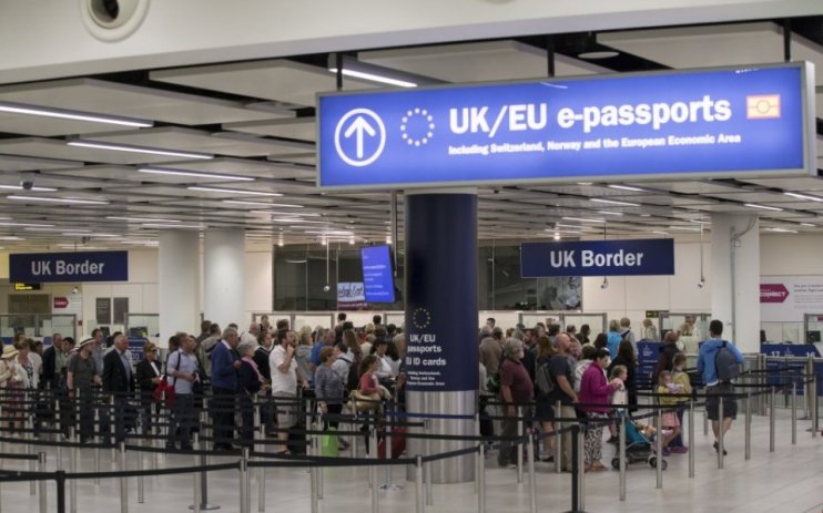 De La Rue has issued another profit warning